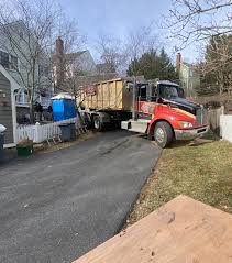 Moving and Downsizing Cleanouts in East Meadow, NY